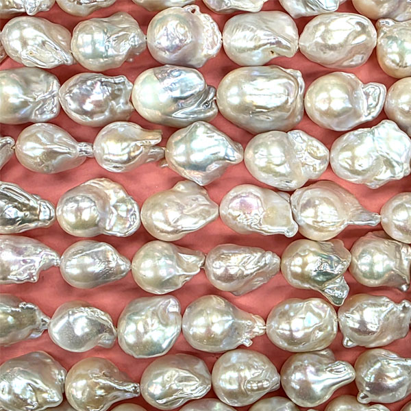 FRESHWATER PEARL BAROQUE 12X16-16X25MM WHITE